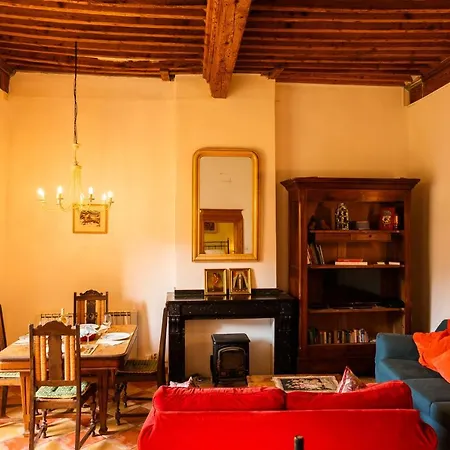 The Riverside Apartment *